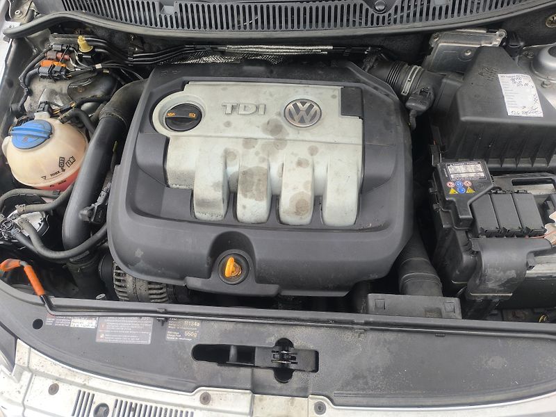 Volkswagen Polo 1.9TDI, VÝBAVA,KRÁSNÉ,SERVISKA - fotka 21 z 23