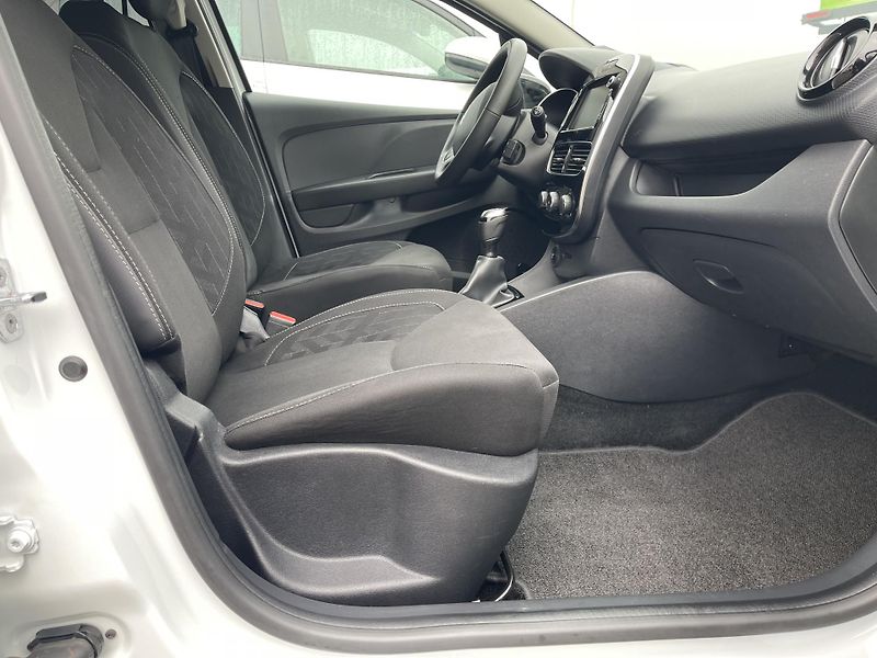 Renault Clio 0,9TCe 90Ps! LIMIT-NAVI-DPH-ČR - fotka 20 z 45