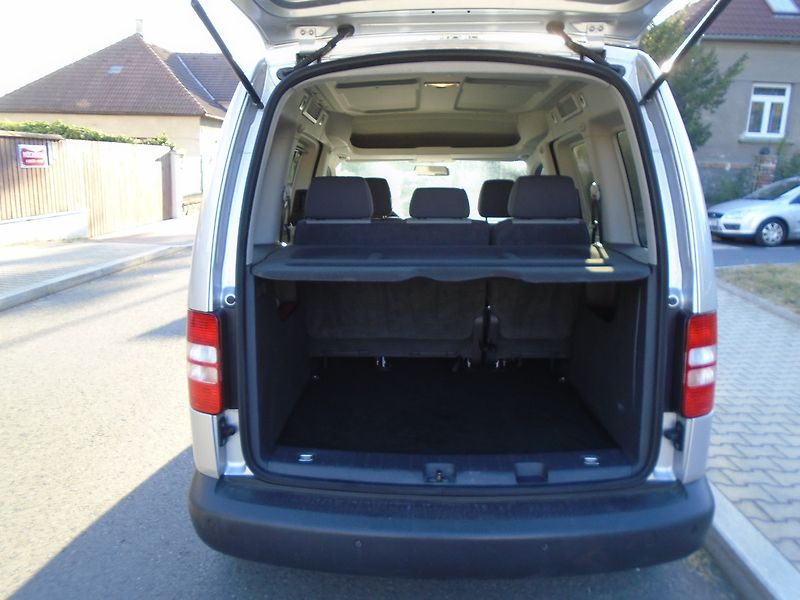 Volkswagen Caddy (2013) 1.6 TDI, 5.Míst, Klima - fotka 12 z 24