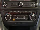 Volkswagen Golf (2011) 1.6 TDi, Trendline, navi - náhled 15