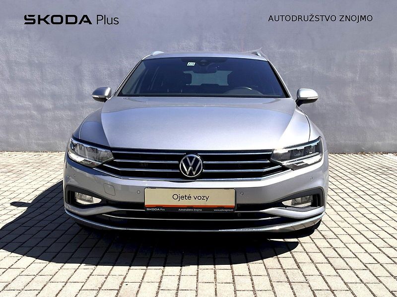 Volkswagen Passat (2020) VARIANT  1,5TSi 110kW DSG7 Ele - fotka 4 z 25