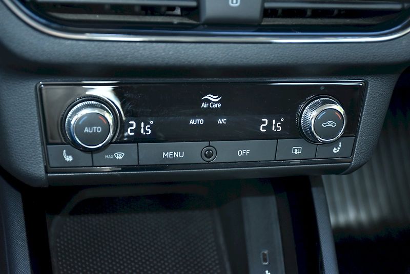 Škoda Kamiq (2022) Style 1.5 TSI 110kW - fotka 21 z 31