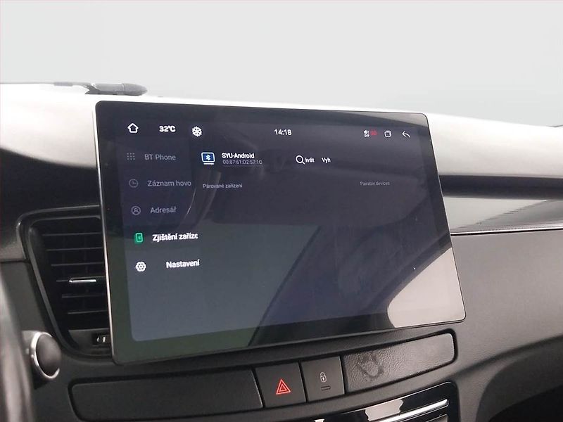 Nissan Qashqai (2025) 1.3 DIG-T MHEV, N-Connecta - fotka 16 z 18