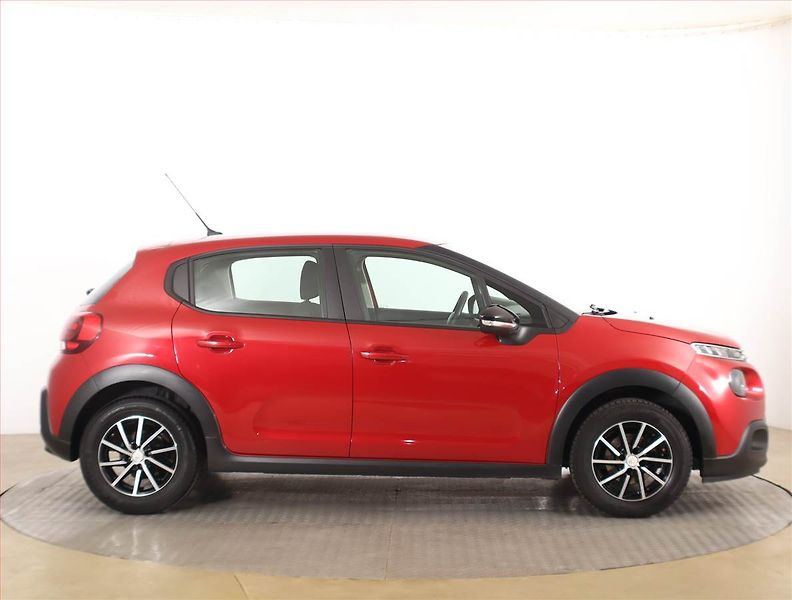 Citroën C3 (2017) 1.2 PureTech, Serv.kniha - fotka 6 z 17