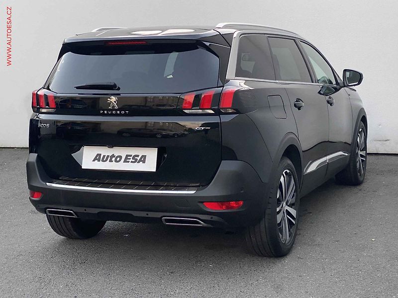 Peugeot 5008 (2019) 2.0 HDi, GT, AT, LED, navi - fotka 4 z 18