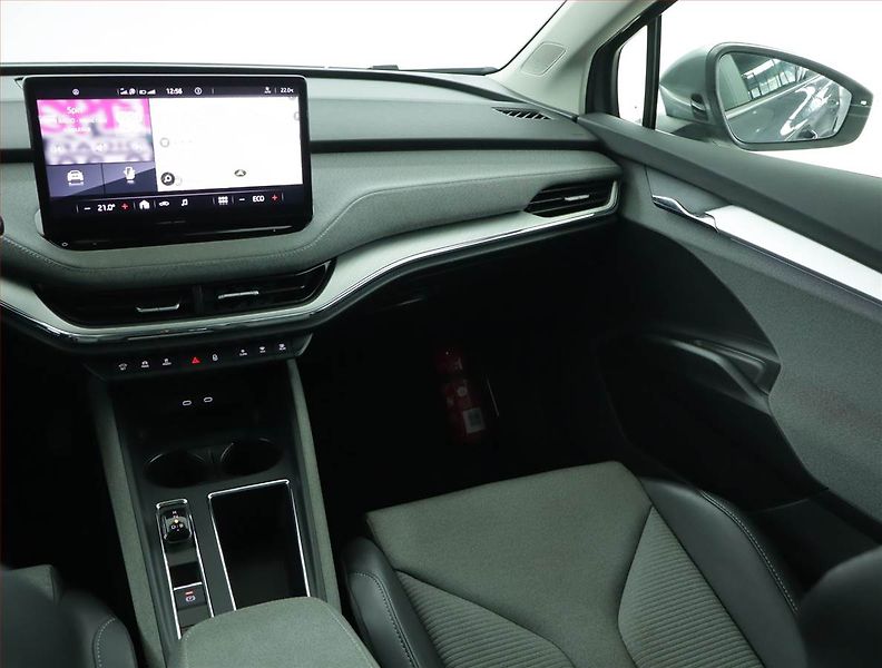 Škoda Enyaq (2022) iV 80 (82 kWh), SoH 96% - fotka 8 z 19