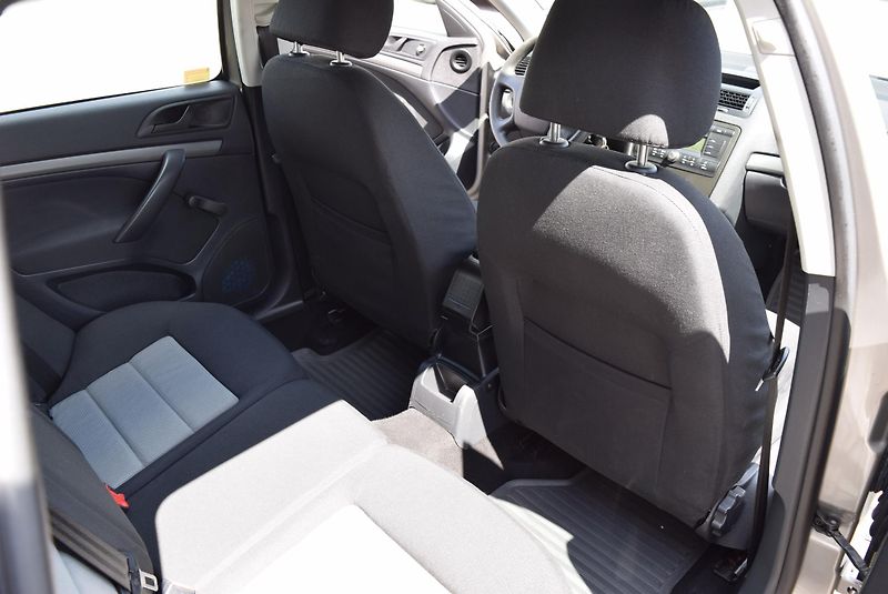 Škoda Octavia (2007) 1.6MPI 75kw CLASSIC KLIMA  - fotka 35 z 38