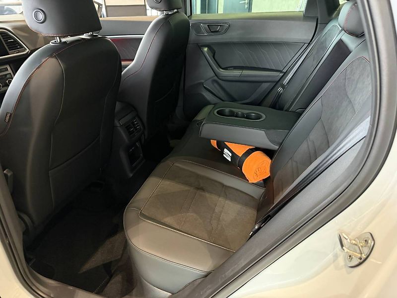 Seat Ateca (2024) 1.5 TSI 110 kW FR DSG - fotka 7 z 25