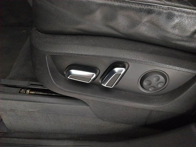 Audi Q7 (2011) 3.0 TDI, 4X4, Automat - fotka 17 z 23