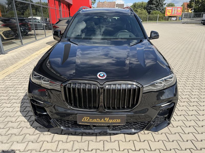 BMW X7 (2022) 40XD 250kW M-PAKET R22 CZ TOP! - fotka 15 z 48