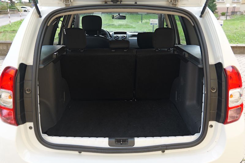Dacia Duster 1.6 LPG Nová nádrž TOP STAV! - fotka 28 z 28