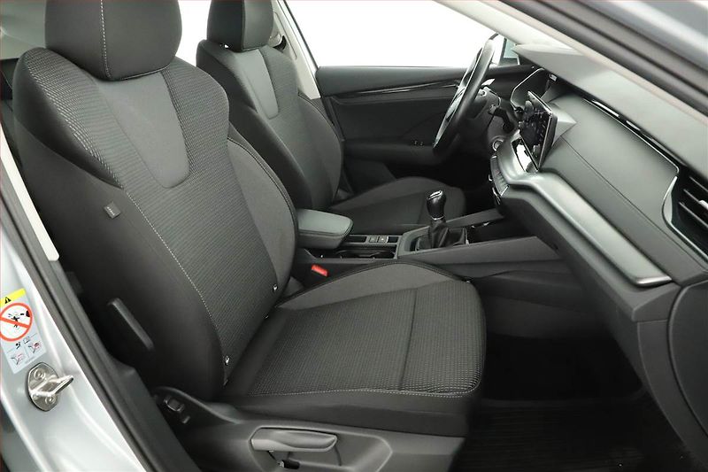 Škoda Octavia (2021) Ambition 2.0 TDI, ČR,1.maj - fotka 7 z 15