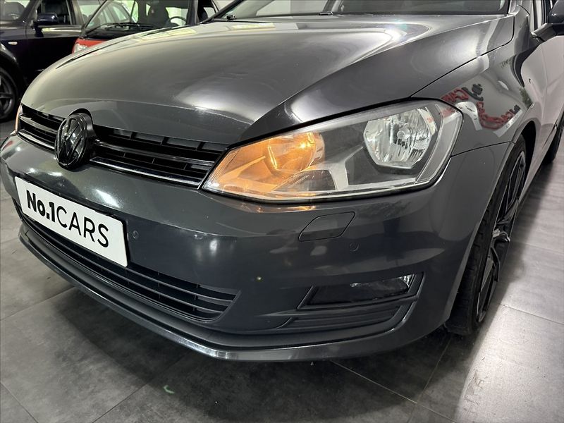 Volkswagen Golf 2,0   TDI 110KW NAVI SPORT ALU - fotka 29 z 45
