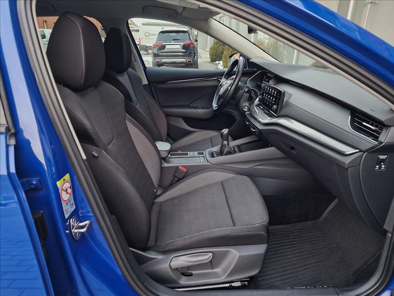 Škoda Octavia 2.0TDI,původ ČR,1.Maj,2x kola - fotka 14 z 50