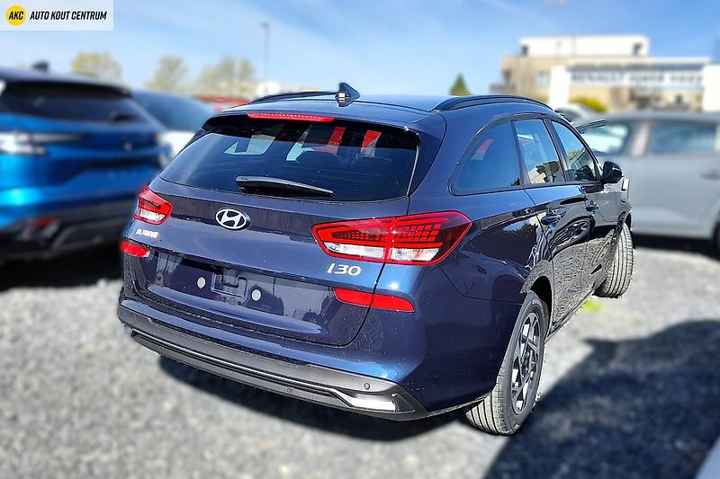 Hyundai i30 (2026) 26 WG 1,0 T-GDI MT GO CZECH - fotka 5 z 6