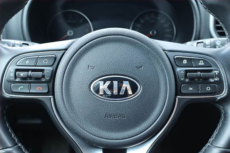 Kia Sportage (2016) 2.0 CRDi, 4X4, Navi, Tempomat - fotka 20 z 23