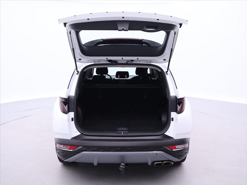 Hyundai Tucson 1,6 T-GDi 110kW Aut. CZ 1.Maj - fotka 8 z 32