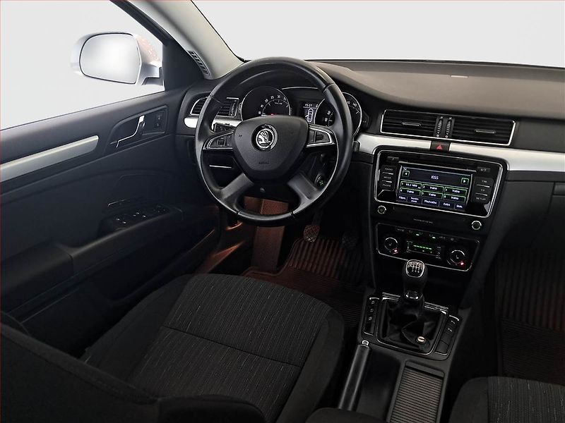 Citroën C4 Cactus (2015) 1.2 PureTech, Tempomat - fotka 7 z 16
