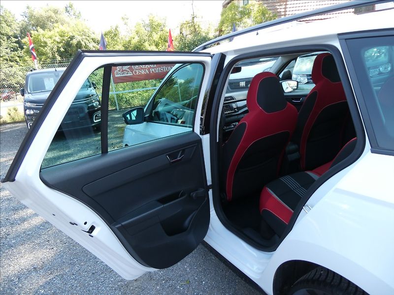 Škoda Fabia 1,2 TSi 81kW MONTE CARLO, DSG - fotka 27 z 60