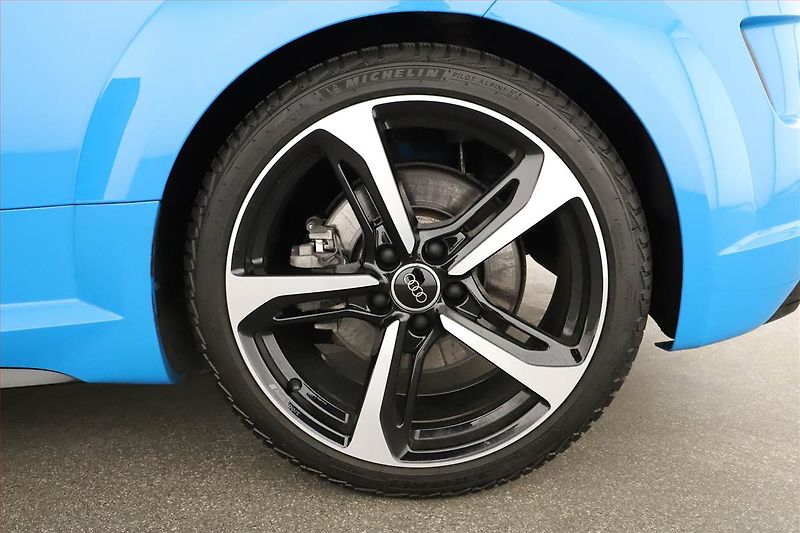 Audi TT (2022) 45 TFSI - fotka 14 z 23