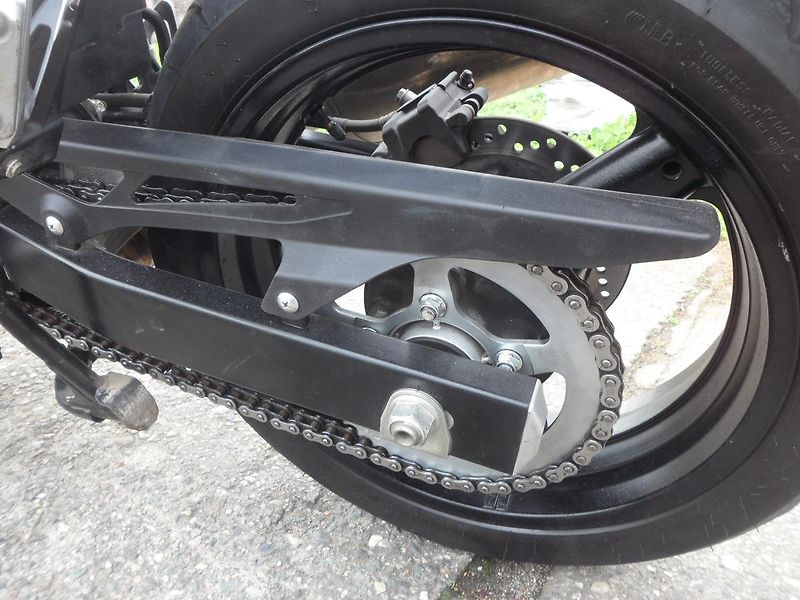 Suzuki GSF 650 Bandit - fotka 13 z 17