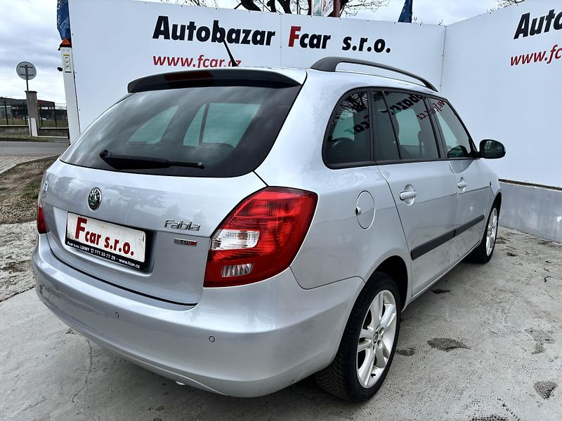 Škoda Fabia (2012) 1.2TSi Elegance serv. kniha! - fotka 8 z 26