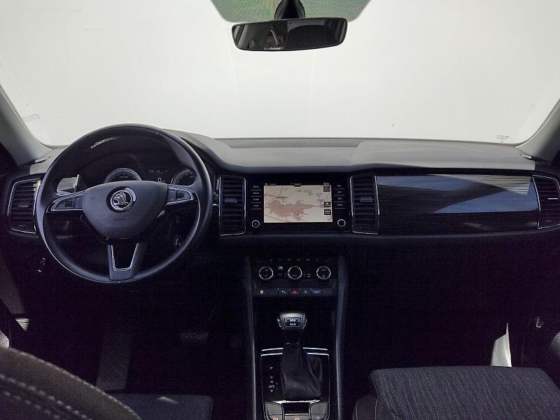 Škoda Kodiaq (2019) Style 2,0 Tdi 110 Kw 4x4 DSG - fotka 5 z 37