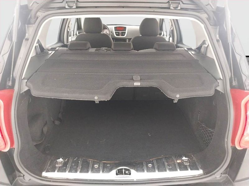 Peugeot 207 (2010) 1.4, LPG, po STK, jezdí skvěle - fotka 14 z 18