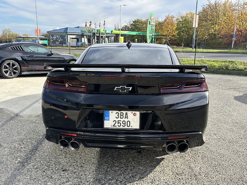 Chevrolet Camaro (2018) Chevrolet Camaro 2018 - fotka 6 z 17