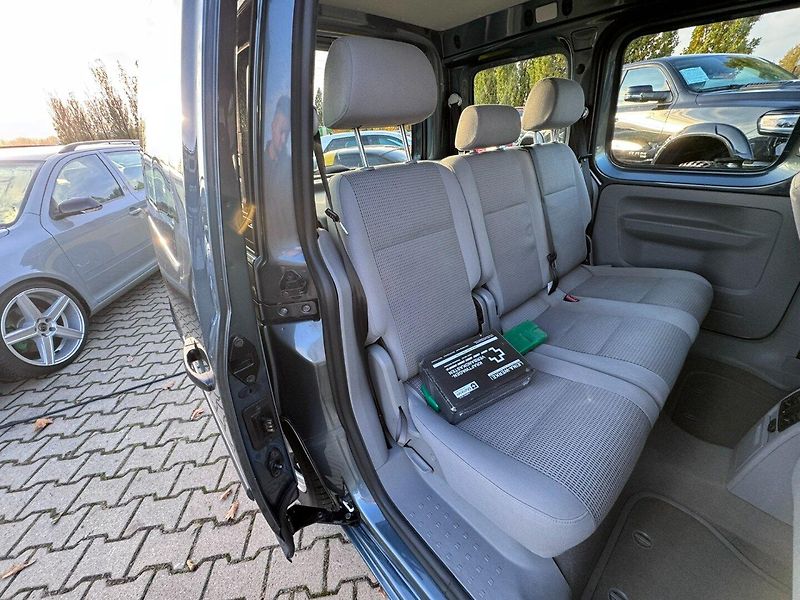 Volkswagen Caddy (2005) 2,0SDI 51KW 7 MÍST 2X ŠOUPAČKY - fotka 35 z 50