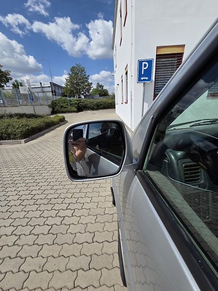 Toyota Hi-Ace (2009) - fotka 12 z 15