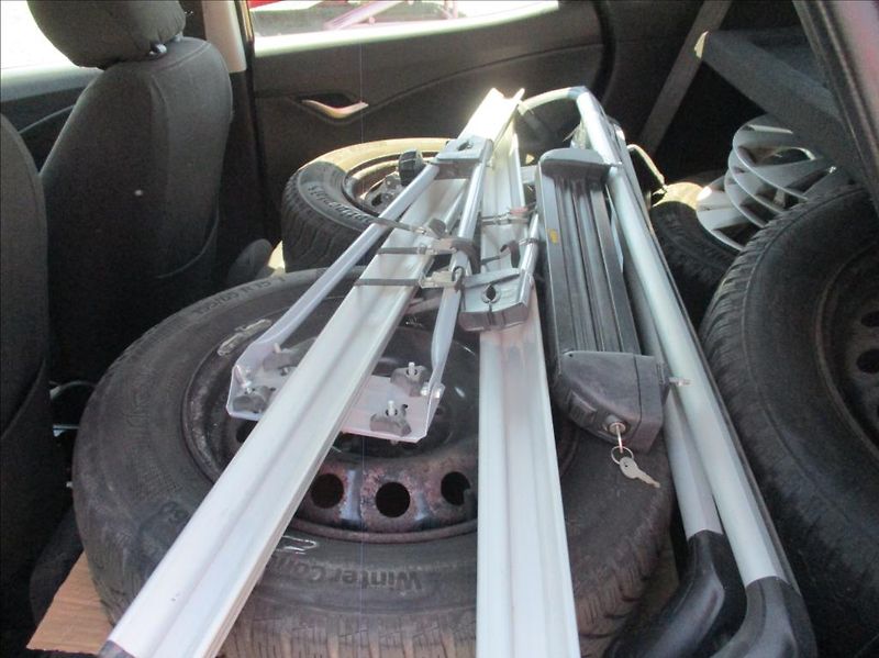 Hyundai ix20 1,6 CVVT, digiklima,servis,CZ, - fotka 14 z 39