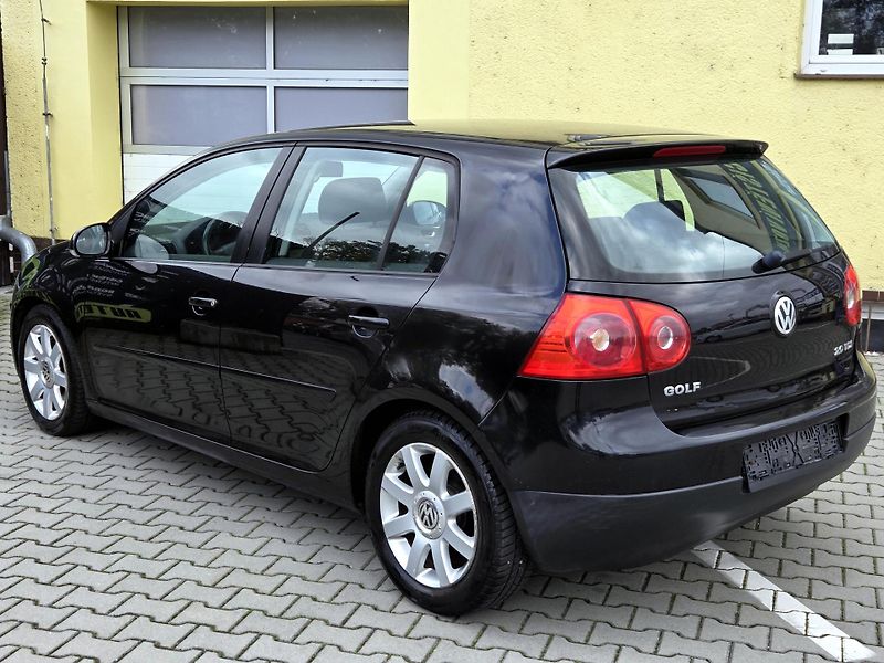 Volkswagen Golf TDi 103kW SPORT,ROZVODY - fotka 8 z 33