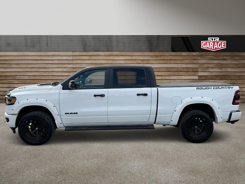 Dodge RAM (2024) +HEMI+HEAD UP+OFFROAD PAKET+ - fotka 6 z 23
