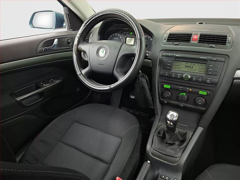 Škoda Octavia (2008) 1.9 TDI, po STK, jezdí výborně - fotka 7 z 15
