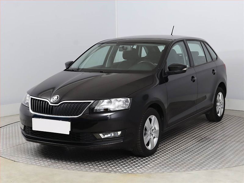 Škoda Rapid (2019) Spaceback 1.0 TSI, Serv.kniha - fotka 2 z 15
