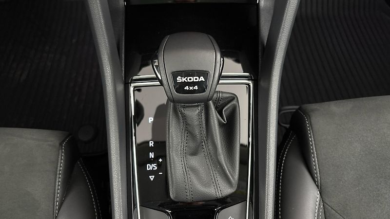 Škoda Kodiaq 2.0 TDI DSG 4x4 Style - fotka 26 z 30