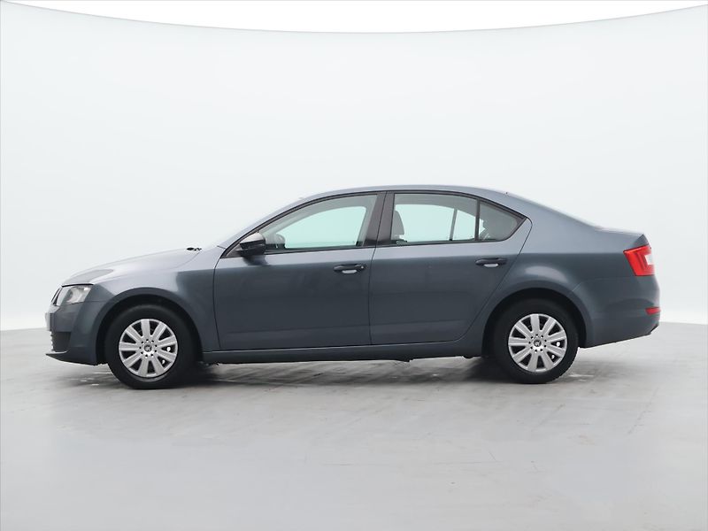 Škoda Octavia 1,6 TDI 77kW CZ Klima 2.Maj - fotka 4 z 30