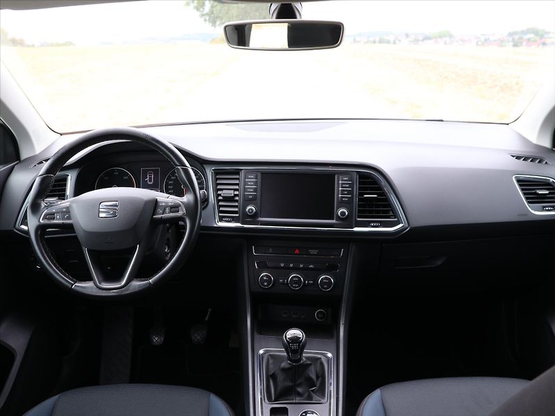 Seat Ateca 2,0 TDI LED 4Drive CZ Style - fotka 16 z 33