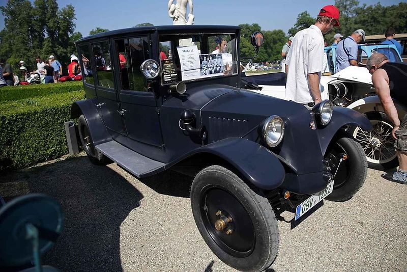 Legendární akce Veteranfest přilákal v letošní ročníku do Slavkova u Brna rekordní počet návštěvníků i vystavovatelů.