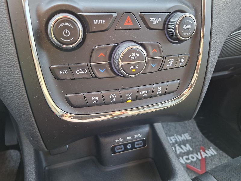 Dodge Durango (2018) 3,6L V6 GT 4x4, 7míst, ALU 20´ - fotka 32 z 37