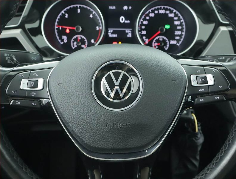 Volkswagen Touran (2022) Comfortline 2.0 TDI, Automat - fotka 17 z 21