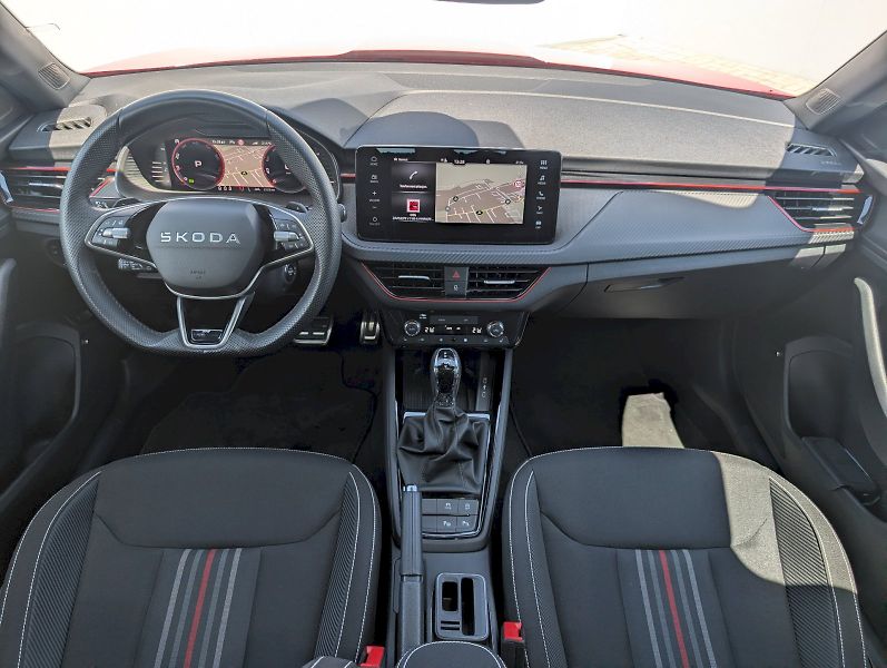 Škoda Kamiq (2025) 1,5 TSI / 110 kW DSG Monte Car - fotka 5 z 30