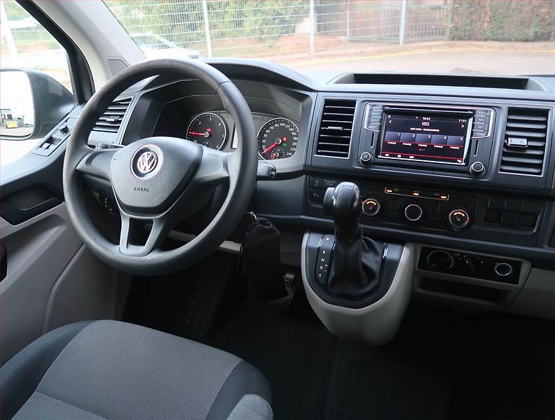 Volkswagen Transporter (2019) 2.0 TDI, Bus, 9Míst, DPH - fotka 7 z 20
