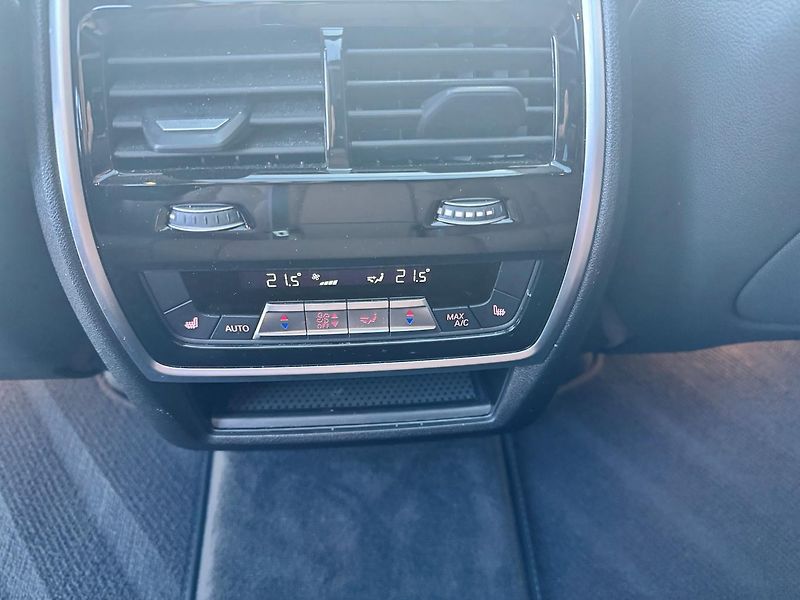 BMW X7 (2025) xDrive40d M SPORT PRO + Záruka - fotka 18 z 34