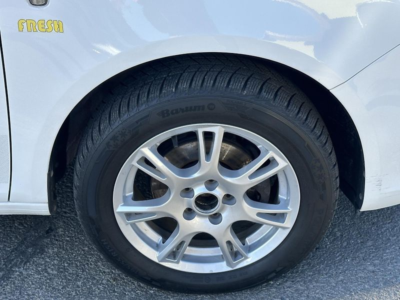 Škoda Roomster (2013) FRESH 1.2TSI/63kW 2.Maj. KLIMA - fotka 32 z 35
