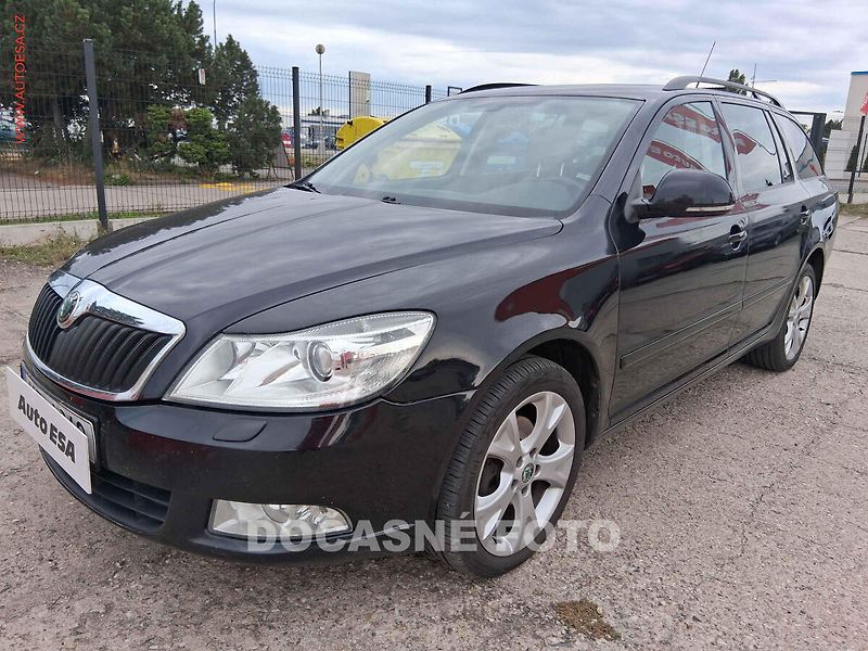 Škoda Octavia (2012) 2.0TDi, DSG - fotka 1 z 3