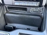 RAM 1500 (2024) Laramie 5.7 V8 HEMI LIFT - náhled 35