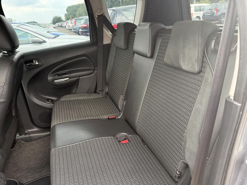 Citroën C3 Picasso 1.6i 16V - fotka 12 z 22