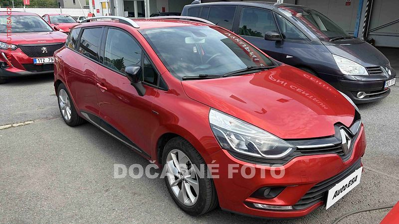 Renault Clio (2018) 1.2i, 1.maj,ČR, autoAC, temp - fotka 1 z 3